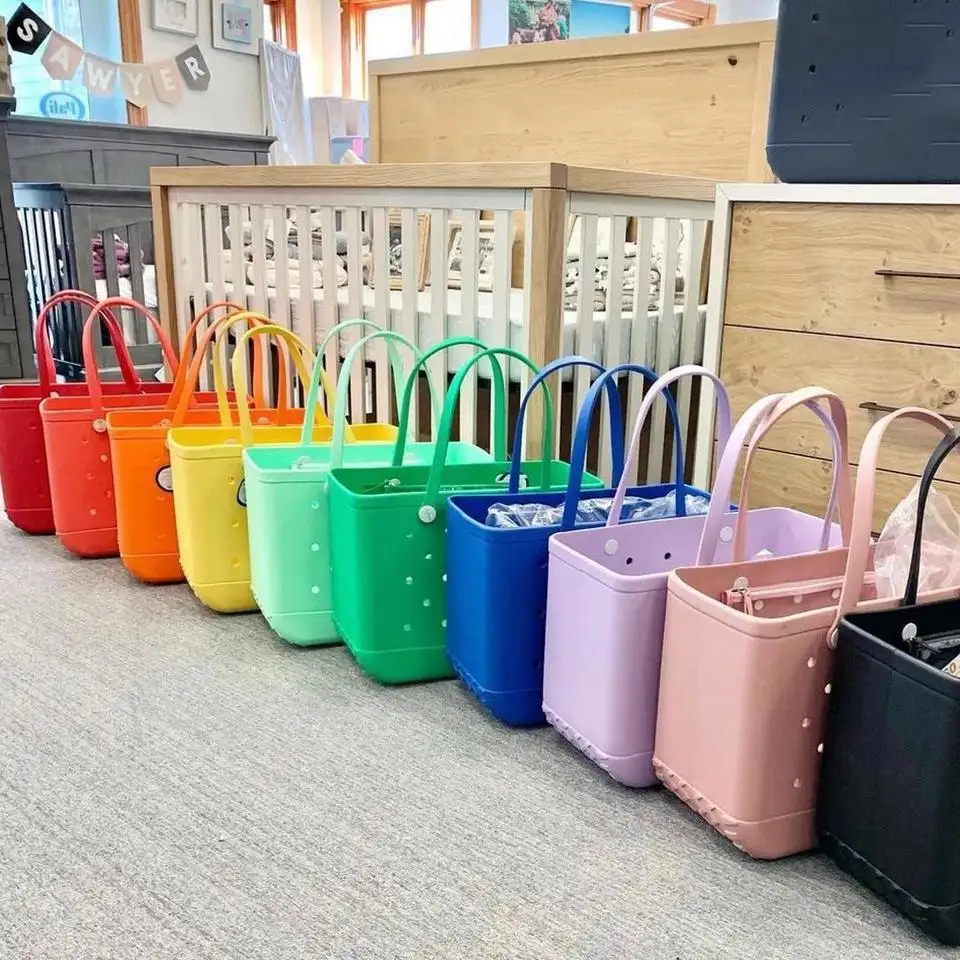 2024 Popular Waterproof Woman EVA Tote Large Shopping Basket Bags Beach Silicone Bogg Bag Purse Eco Jelly Candy Lady Handbags