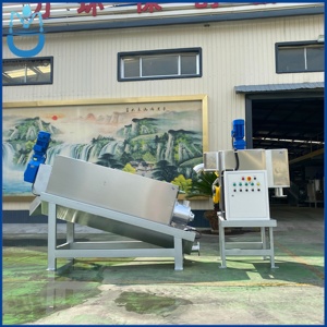 Presse à vis multi-disques compacte en acier inoxydable SS304 pour la <span class=keywords><strong>d</strong></span>éshydratation des boues et le traitement des eaux grises dans les zones touristiques et les réserves écologiques - Product Image 2