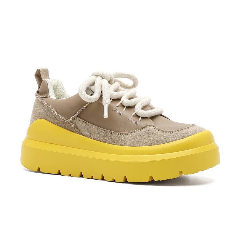 สีเหลือง