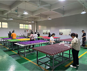 بيع بالجملة للاسترخاء من الكريستال الفاخر علاج بالروائح العطرية شمع الصويا رائحة مخصصة كريستال صوفي مع الكريستال - Product Image 6