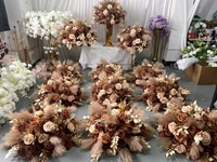 Boule de fleurs d'herbe de la pampa marron caramel de 65 cm, style vintage, pour centre de table de mariage