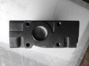 Cabeza de Cilindro de Motor para Yanmar 3TNV70 GGE <span class=keywords><strong>HGE</strong></span>, Piezas de Motor Diésel, Suministro de Fábrica - Product Image 3