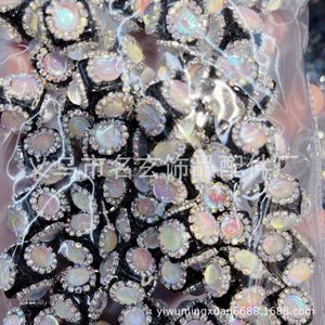 Usine En Gros Acrylique Industrie Lourde Népal Diamant Boules et Perles Perles En Vrac Couleur Accessoires Fabrication de Bijoux - Product Image 3