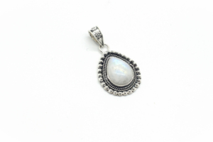 Colgante de Piedra de Luna Arcoíris Hecho a Mano, Joyería de Plata de Ley 925, Estilo Bohemio Vintage para Mujer, Venta al por Mayor - Product Image 4