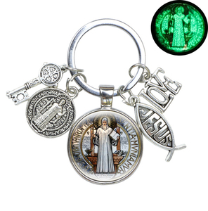 Porte-clés médaillon lumineux Saint Benoît JE T'AIME JÉSUS Pendentif catholique San Benito Porte-clés Bijoux créatifs - Product Image 3
