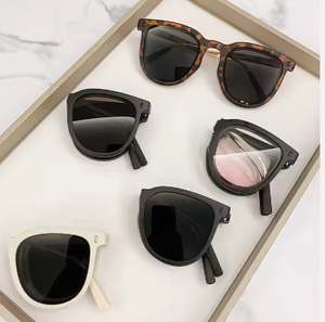 Nouvelles Lunettes de Soleil Ovales de Luxe Pliables pour l'Extérieur, Verres UV400, Légères, Protection Forte Contre la Lumière, pour Hommes et Femmes Adultes, Idéales pour la Conduite - Product Image 4