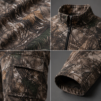 Combinaison tactique camouflage forestier avec logo personnalisé, esthétique Gorpcore, multi-poches, uniforme utilitaire pour la chasse et le quotidien