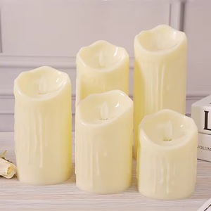 Bougies LED en plastique télécommandées pour Noël, anniversaires et Nouvel An - Décoration de bougies électriques pour l'ambiance de mariage et de la maison - Product Image 5