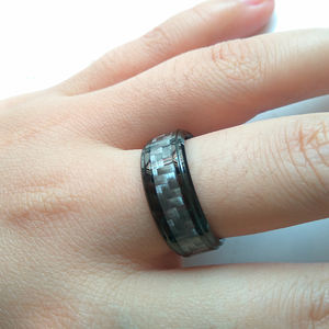 8MM Noir Classique Alliance Confort Fit Unisexe Tungstène Anniversaire Anneaux avec Gris <span class=keywords><strong>Fibre</strong></span> de Carbone USA Taille 7-13 - Product Image 3