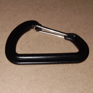 Mosquetón de aluminio ShuoKe negro con tratamiento electrolítico 57x35mm para llavero, uso industrial pesado, con cierre de alambre, precio económico - Product Image 4