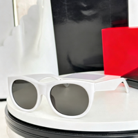 Nouvelles lunettes de soleil tendance vintage carrées dorées dégradées légères avec protection UV pour unisexe