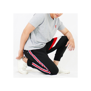 Pantalones Kenneth Jogger de moda. Estos pantalones son cómodos de llevar, diseño de moda y material de calidad. - Product Image 1