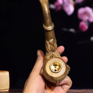 Pipa de Tabaco Tallada a Mano con Forma de Garra de Dragón, de Madera Maciza de Sándalo Rojo, de Alta Calidad, para Hombre, en Set de Regalo - Product Image 4