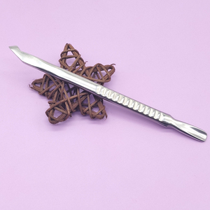 Meilleure qualité avec <span class=keywords><strong>prix</strong></span> d'usine poussoir à ongles à double extrémité 100% dissolvant de cuticules en acier inoxydable Offre Spéciale et populaire - Product Image 5