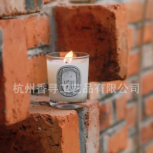 Velas Aromáticas Personalizadas con Aroma a Bayas, Rosa y Flor de Cerezo, 70g 190g, Regalo de Cumpleaños, Cera de Soja, Forma Cilíndrica, Hechas a Máquina - Product Image 4