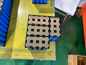 סוללת LiFePO4 של Gotion דגם 32135 33140, 15Ah, 3.2V, לשנת <span class=keywords><strong>2026</strong></span>, לאופנוע חשמלי, יחס פריקה 1C, 3000 מחזורי טעינה, מידות 33x33x135 מ\"מ, משקל 267 גרם. - Product Image 2