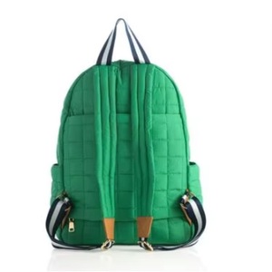Échantillon Gratuit Sac à Dos Quilté Tendance BSCI pour Femmes et Filles avec Fermeture Éclair et Fermoir - Product Image 3