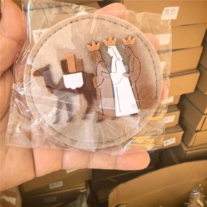Nouvel ornement de Noël personnalisé en feutre, représentant la Nativité de Jésus, à suspendre - Product Image 4