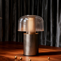 Lampe de table LED tactile rechargeable moderne et personnalisable, à intensité variable, gris fumé, en forme de champignon, pour camping, restaurant et décoration de bureau