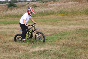 Moto tout-terrain sportive Surron 8kw pas chère, Dirt Bikes Sur <span class=keywords><strong>Ron</strong></span> 2026, Surron Light Bee <span class=keywords><strong>X</strong></span> - Product Image 5