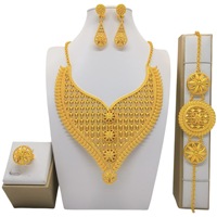 Ensemble plaqué or Dubai ensemble de bijoux de mariée collier boucles d'oreilles bijoux pour femmes 4 pièces en stock