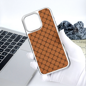 Étui de téléphone de luxe de style designer avec monogramme pour <span class=keywords><strong>iPhone</strong></span> 15 14 13 12 Pro Max, en cuir, antichoc, protection arrière - Product Image 1