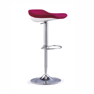 Chaise <span class=keywords><strong>de</strong></span> <span class=keywords><strong>bar</strong></span> moderne hydraulique réglable avec siège <span class=keywords><strong>de</strong></span> dessin en mousse moulée et dossier en <span class=keywords><strong>plastique</strong></span> - Product Image 2