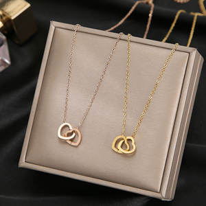 قلادة قلب رومانسية مطلية بالذهب عيار 18 قيراط مضادة للحساسية وغير قابلة للصدأ مصنوعة من الفولاذ المقاوم للصدأ 316L للنساء - Product Image 5