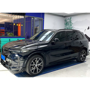 Kit de carrosserie MP de modification et de mise à niveau pour BMW X5 G05 2018-2025, comprenant lèvre avant, lèvre arrière, jupes latérales, spoiler supérieur, calandre et aileron de toit - Product Image 3