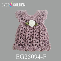 EG25094-F2 7.5X8CM nouveau bébé douche fille faveur fête décorations Souvenirs à la main Mini tricoté Crochet robe cadeau