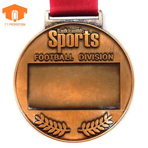 Hochwertiger Hersteller Metall Kupfer beschichtet Gold Doppel Logo Schule Teilnahme Sport Display Benutzer definierte 2D Lanyard Medaille - Product Image 2