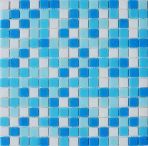 Tuile de mosaïque de piscine en verre de 20x20mm de fusion chaude de mélange bleu carré