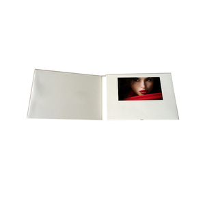 Video libro de 10 pulgadas para invitaciones de boda y regalos de recuerdo de boda o libro de invitados de vídeo con caja de tarjeta de folleto - Product Image 3