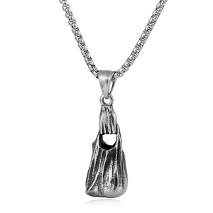 Yunnique – collier avec pendentif squelette en acier titane pour hommes, accessoire de fête de style Hip Hop Punk, chaîne de 60cm - Product Image 1