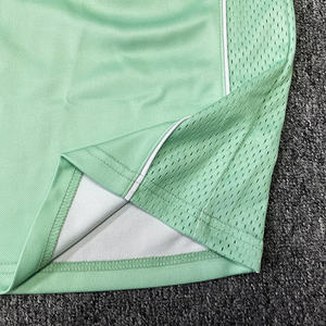 เสื้อฟุตบอลแบบย้อนยุคเสื้อกีฬาผ้าตาข่ายระบายอากาศพิมพ์ชื่อโลโก้แบบกำหนดเองเทคนิคการระเหิดแบบแห้งเร็วสวมใส่สูง - Product Image 6