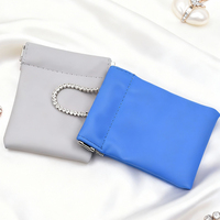 Pochette à bijoux en cuir PU imperméable 8*10cm, taille personnalisable, haute qualité, pour rangement des boucles d'oreilles - Vente chaude OEM