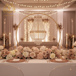 Centrotavola per Matrimonio Alto 125cm, Candelabro e Lampadario in Acrilico Dorato e Metallo Senza Luci, Decorazione da Tavolo per Eventi - Product Image 5