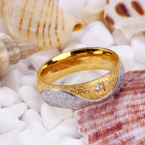 Prix d'usine 2021 pour les alliances de couple avec diamant, magnifiques designs d'alliances en or 18 carats, alliances de mariage en or - Product Image 3