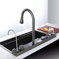 Évier de cuisine moderne en acier inoxydable à cuve unique avec cascade