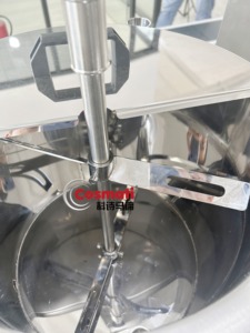 Machine <span class=keywords><strong>de</strong></span> remplissage automatique haute précision pour huiles et produits chimiques, idéale pour la fabrication cosmétique, la cire <span class=keywords><strong>de</strong></span> ski et la <span class=keywords><strong>vaseline</strong></span> - Product Image 4
