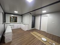 Maison conteneur préfabriquée moderne à panneaux sandwich, prête à l'emploi, avec salle de bain intégrée, pour bureau, école, chambre à coucher, 20FT/40FT