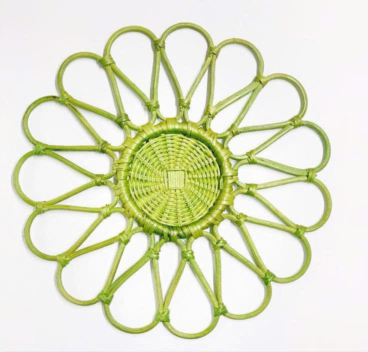 สีเขียว