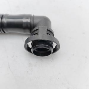 <span class=keywords><strong>S</strong></span>éparateur d'huile de tuyau de reniflement 94810721702 tuyau de reniflard de carter pour Porsche <span class=keywords><strong>Cayenne</strong></span> <span class=keywords><strong>S</strong></span> 4.5L <span class=keywords><strong>V8</strong></span> (<span class=keywords><strong>955</strong></span>) 2003 - 2006 94810721503 - Product Image 3