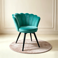 Fauteuil élégant en velours avec pieds en métal noir pour salon et chambre à coucher