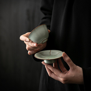 Taza de Té de Cerámica Personalizada Ru Ware, Taza de Degustación de Té con Esmalte Craquelado, Estilo Chino Tradicional, Diseño Retro de Lujo - Product Image 3