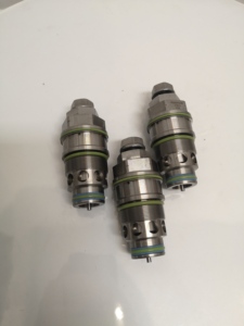 R930071773 R930070446 Soupapes de décharge hydrauliques M4 M7 Équilibrage - Product Image 5