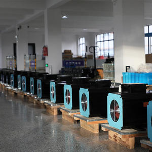 Moteur électrique <span class=keywords><strong>à</strong></span> <span class=keywords><strong>réluctance</strong></span> <span class=keywords><strong>synchrone</strong></span> triphasé <span class=keywords><strong>à</strong></span> courant alternatif <span class=keywords><strong>à</strong></span> aimant permanent <span class=keywords><strong>à</strong></span> couple élevé 380V PMSM de 7.5KW <span class=keywords><strong>à</strong></span> 50KW - Product Image 4