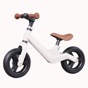Bicicleta Ligera con Certificación CE para Bebés, Bicicleta de Equilibrio para Niños, Diferentes Tipos de Andador para Bebés - Product Image 4