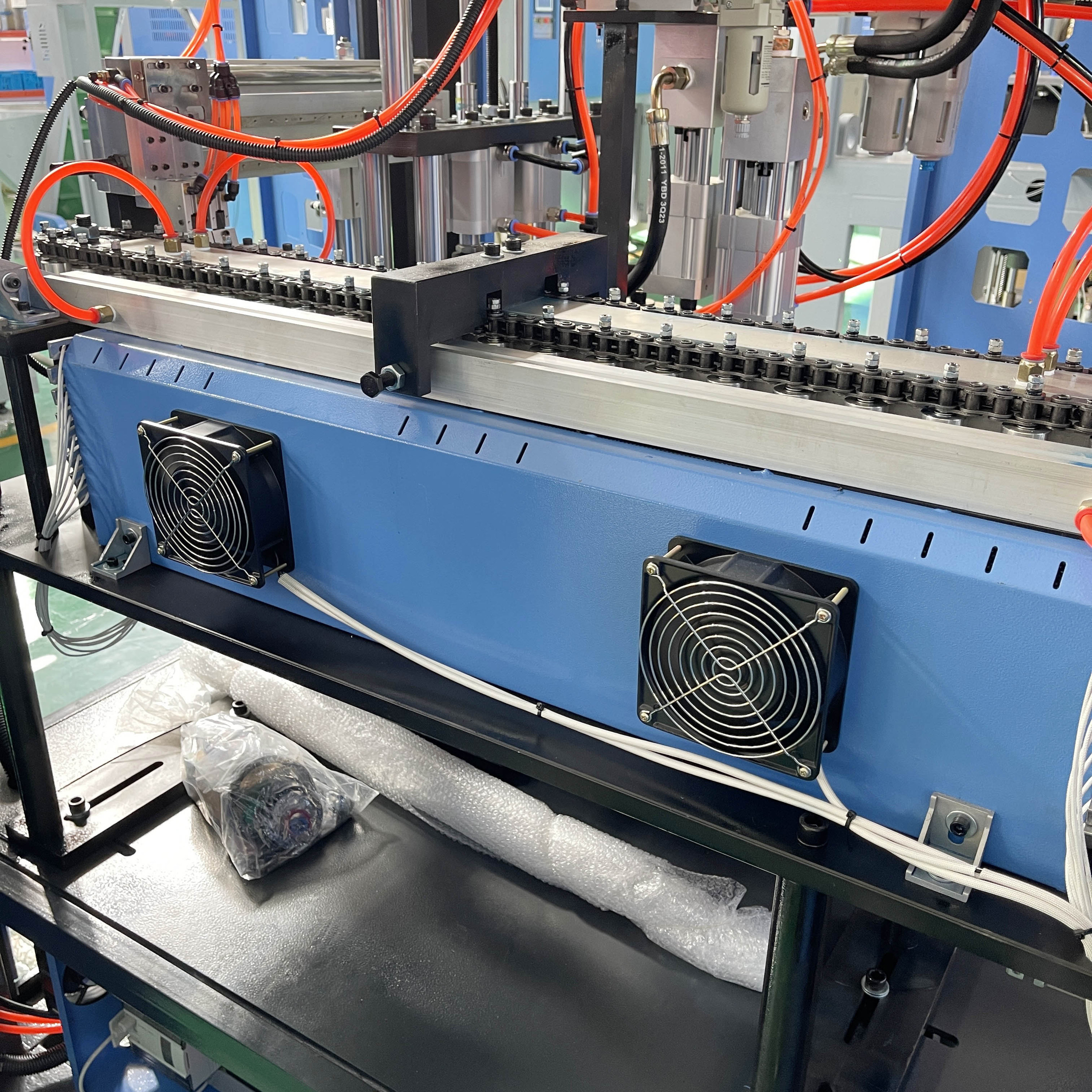 Computer Blowing Machine How to Choose the Best Automatic Blowing Machine: A Complete Buying Guide