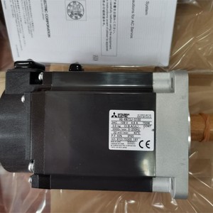 Servomotor Mitsubishi HG-KN73J-S100, Eje Recto Trifásico, 130 mm, 2.4 Nm de Torque, 3000 RPM - Product Image 4